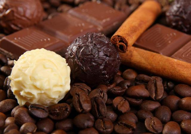 苹果提神堪比咖啡、巧克力可能有毒？这些食物冷知识你知道吗