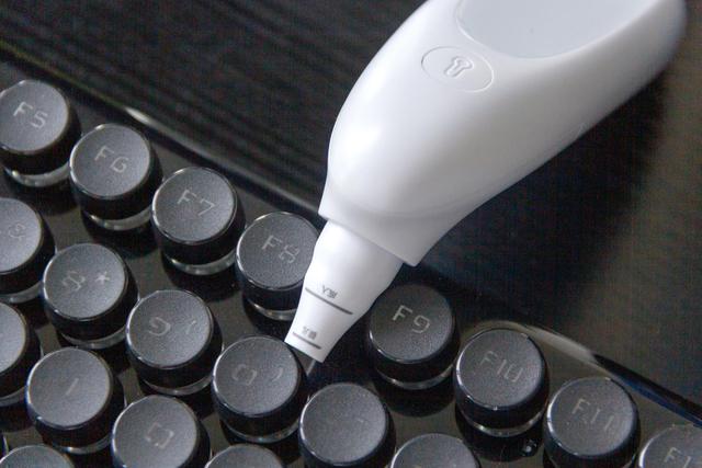 有娃一族常备 凡米耳温计 解决宝宝测温难题