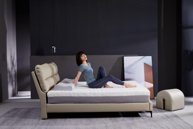 8H Milan智能真皮電動床S，解鎖更多舒睡模式，開啟睡眠新時代