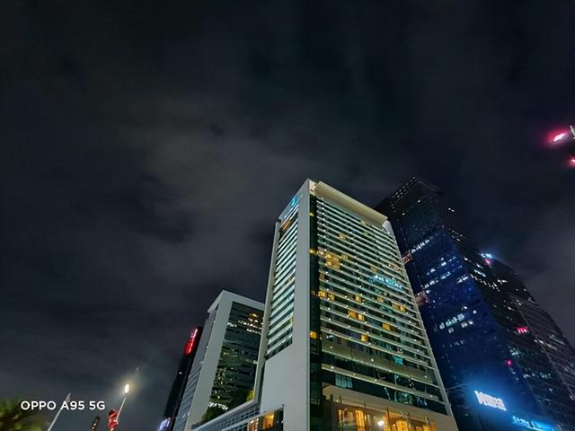 真实用户怎么看OPPO  A95？这些评价一边倒，网友：就是好用