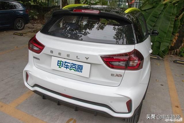 售价5.88万起，续航322km，几何EX3 功夫牛正式上市