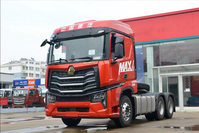 行业“寒冬”+主机厂“威胁”，重卡牵引车仅24w，经销商有多难？