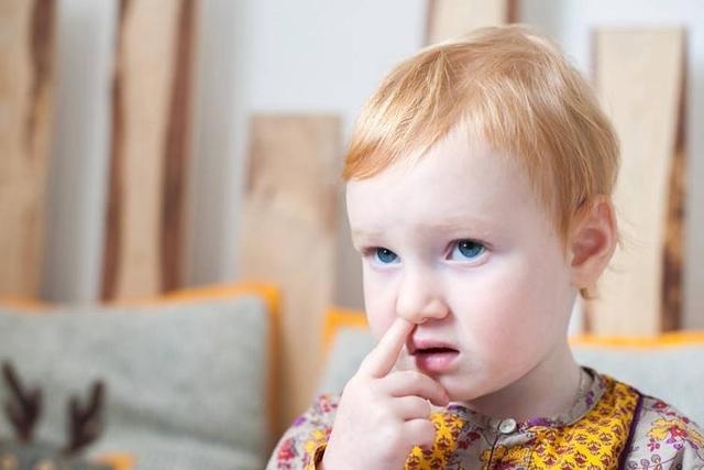 8岁男童频繁挖鼻孔，竟致细菌性脑膜炎！大人小孩都要注意