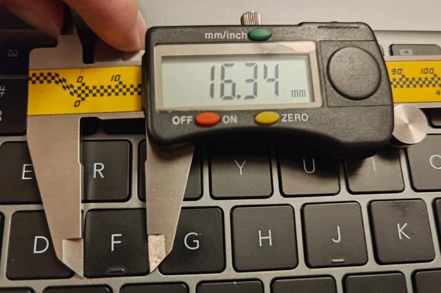 联想与荣耀16英寸上的对决：蜜糖或砒霜