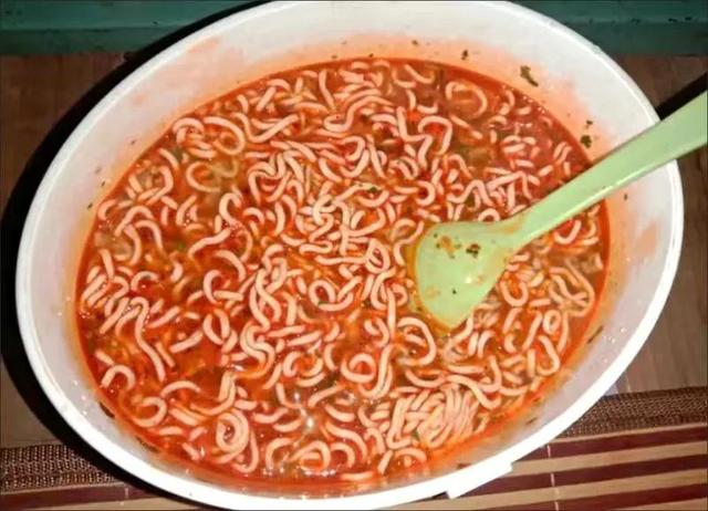 能不能吃泡面，孕妇怀孕了还能吃泡面吗？