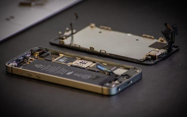 为什么iPhone电池寿命低于80%后，就建议及时更换电池？