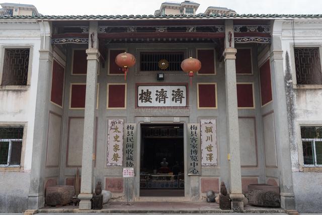 广东梅州围龙屋 与福建土楼齐名 曾是当地富豪的住宅 太阳信息网