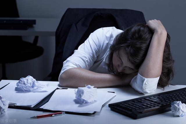 55岁后4种症状别“硬扛”，以防发展为癌症，养生要牢记“321”