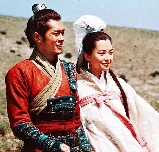 当红女星郭羡妮：嫁普通的河南小丈夫，给农村公婆买房