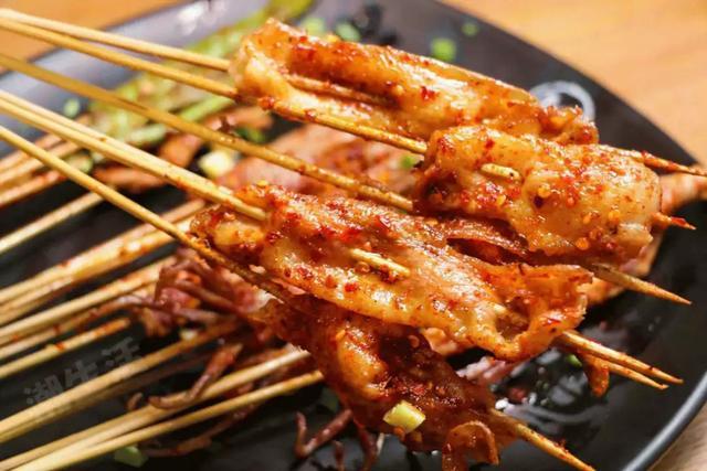 想养胃的人注意了，这4种食物，建议少吃，医生的话尽量放在心上