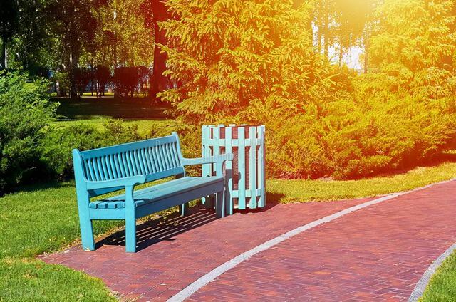 孩子为何暴饮暴食？