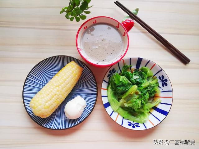 营养师7天的减脂早餐，都算好了热量，做法简单，看一眼就会
