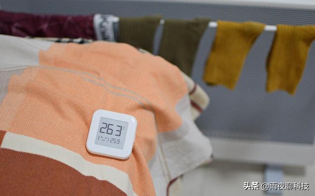 小米生态链新品：智米GR-H电暖器，浴卧两用，冬季必备