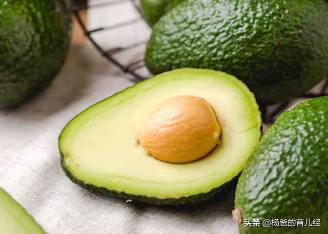 美味营养的牛油果鲜虾卷，烹饪简单，好吃又解馋，家中孩子特爱吃