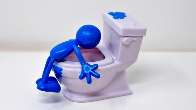 肚子里都是水，我只能像企鹅一样走路