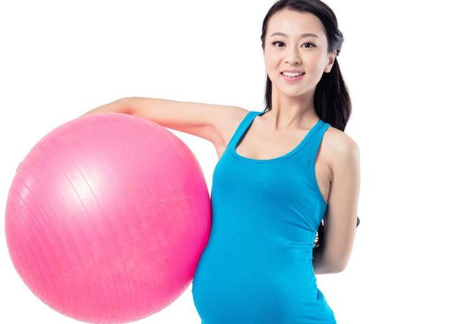 孕妈妈妊娠体操练习