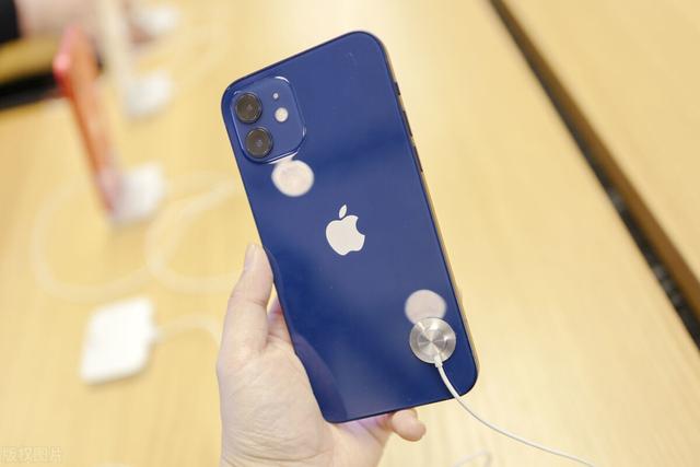十三香要等明年？新iPhone曝光：不是13而是iPhone 12s