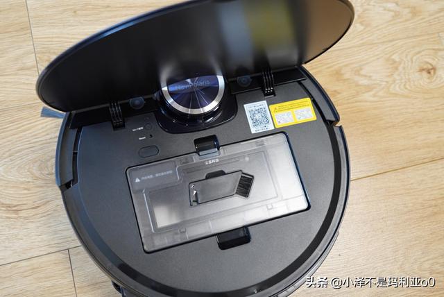 体验这款扫拖机器人之后，或许除菌是自动集尘扫拖地新的发展方向