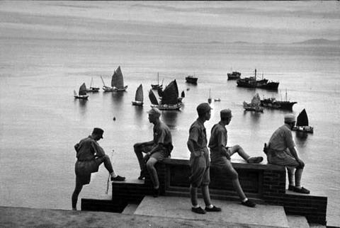96年“台海危机”有多险？颜才仁回忆：枪全部上膛，不敢脱防弹衣