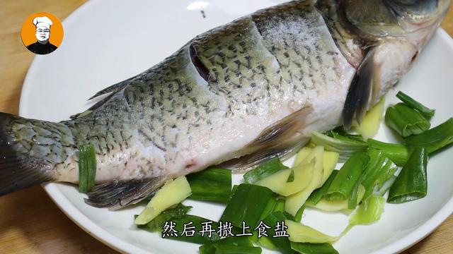 怎样煎鱼才不粘锅（煎鱼不粘锅不破皮的方法）