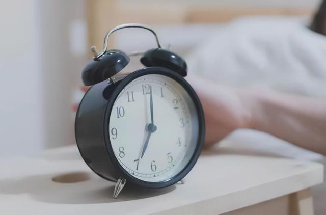 早上一起床，有这5个表现，医生：你很健康