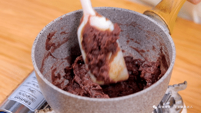 给娃做辅食的第十年！这个饼操作0失败，烤箱都不用开