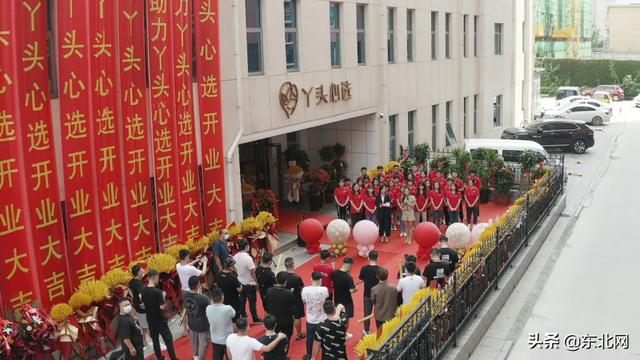 快手主播丫头的创业之路：单场销售破千万，一年暴瘦90斤