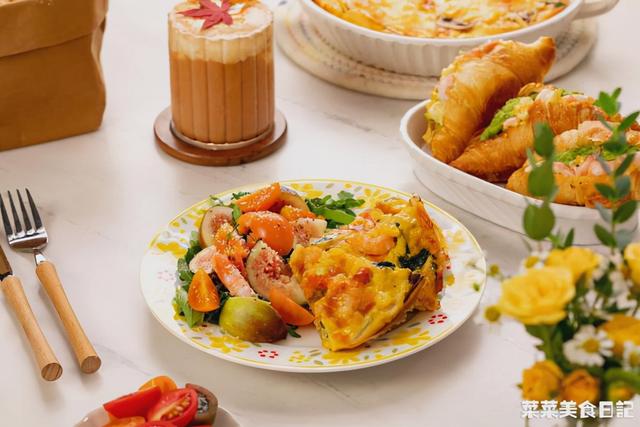 1块钱的鸡蛋，做成了吃不起的样子！平底锅10分钟搞定