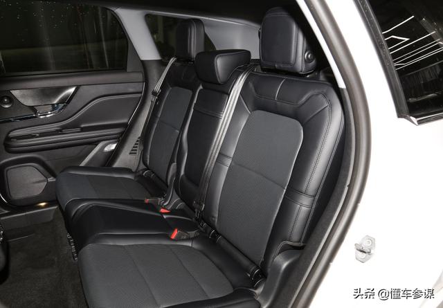 30多万的插电混动，E-CVT十分省油，不过是三缸发动机