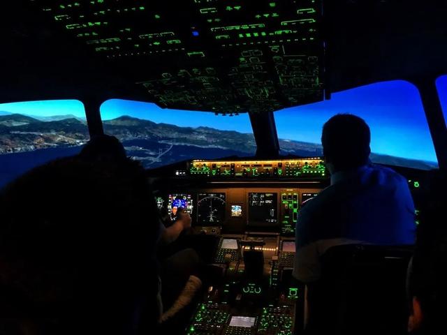 2020平均工资出炉！年薪百万的中国机长都是哪个地区的？