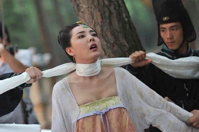 江西发现春秋时期的大型古墓，墓中竟是47名年轻女子，她们是谁？
