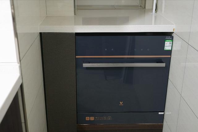 云米AI洗碗机IronA1：真正解放双手，洗碗不再烦恼