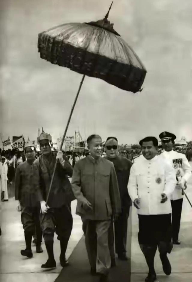 1963年，国民党特务蓄谋暗杀刘少奇的“湘江案”侦破纪实