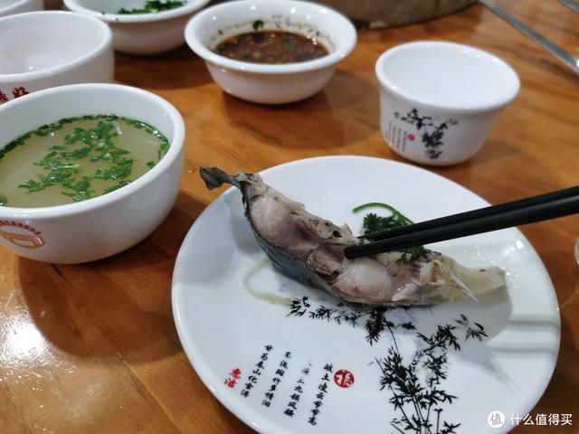 旅行就要邊走邊吃：舌尖上的昆明，盤點我在昆明吃到的各種美食