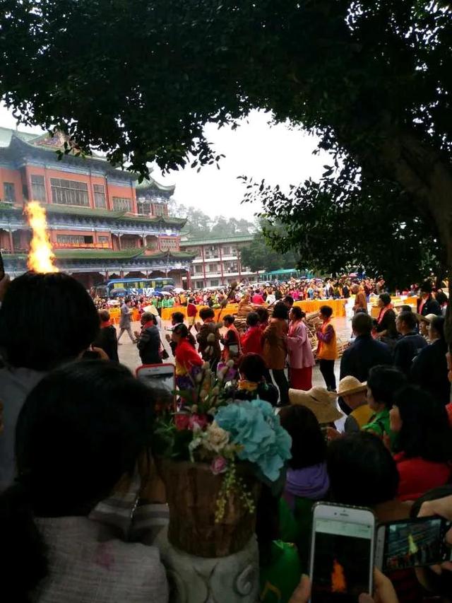 你知道寺院義工嗎？記錄我的十一天寺院義工生活