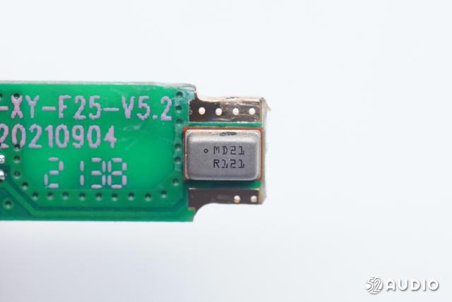 浅入耳式设计，5.1蓝牙芯片，联想thinkplus Liveods LP40拆解报告