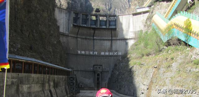 北京延慶龍慶峽，夏日裏的山水，冬日裏的冰燈，四季皆宜的景區