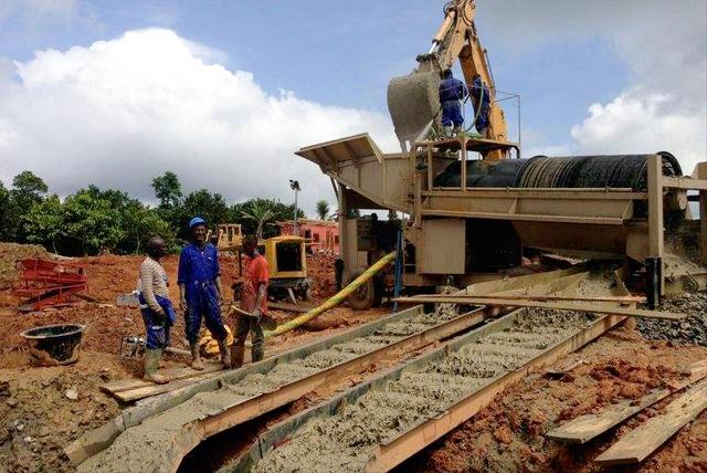 上林人的非洲淘金之旅：有人3年时间攒下亿万家财，有人客死他乡