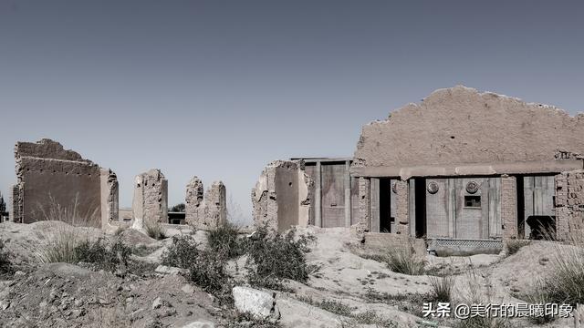 西部自駕三十三天（十四）——戈壁灘石油小鎮，見證石油行業曆史