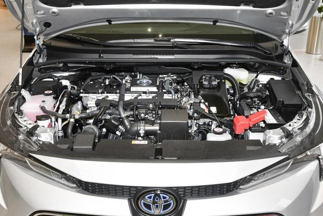 同样都是混合动力，丰田雷凌油电混合版与秦PLUS DM-i谁更强？