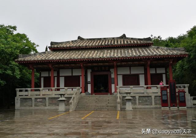 梁孝王陵，漢文帝兒子劉武的陵墓，曾被曹操盜掘