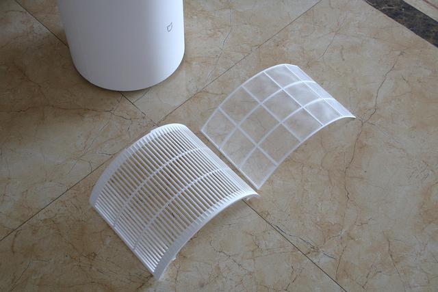 小米推出千元级除湿机新品，超大水箱还带三种智能工作模式