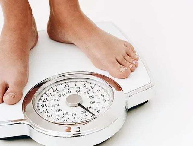 中老年，3个勤快习惯要改掉，越勤快越容易得病，要引起重视