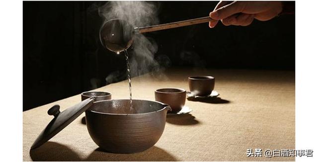 老一辈人喝酒都烫一下，有什么用？从古流传下来的规矩你知道吗？