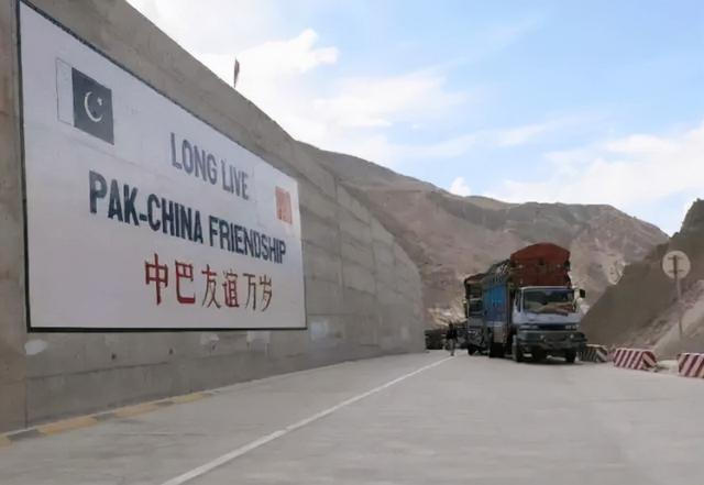 巴基斯坦的三峡：预计成本千亿拖40年没建，中企仅收190亿就开工
