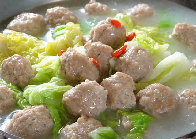 孩子不爱吃肉，我家就做这4道菜，荤素搭配营养合理，天天吃不腻