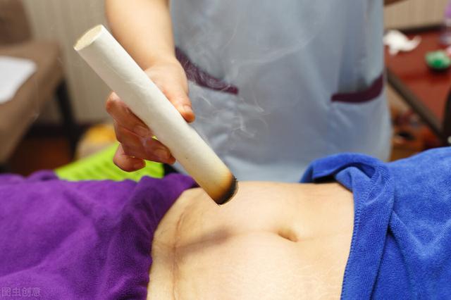 这两个部位最容易被寒邪入侵，不能受凉，是女人的生命之源