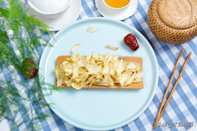 冬天免疫力低，6种“清热”食物要常吃，全家人都受益，顺利过冬