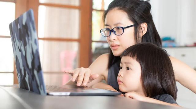 95全职妈妈比例超20%，这一届妈妈与80后相比，竟然有这么多变化