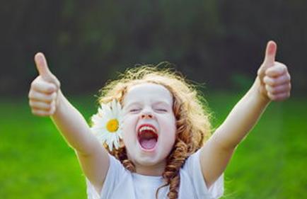 “我是707班最帅的帅哥，太帅啦”：厚脸皮的孩子到底赢在了哪里